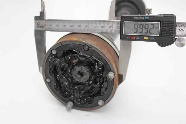 VAG 6C0407271AE Левая полуось в наличии Ужгород
