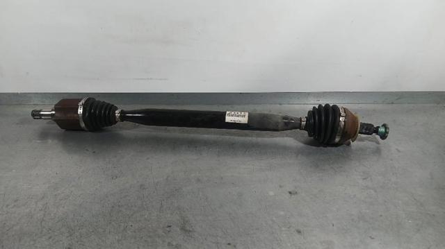 VAG 6C0407272AB Полуось (привод) передняя правая в наличии Винница