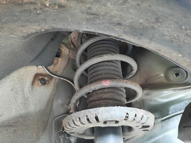 Amortecedor dianteiro 6C0413031AN VAG