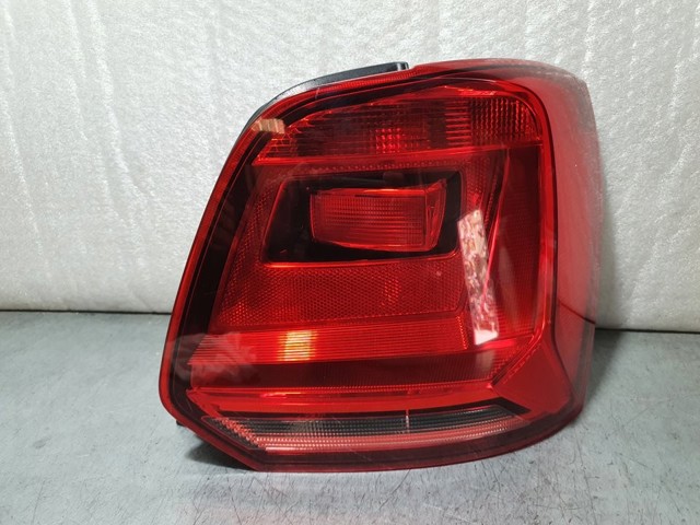 6C0945096F VAG Задний фонарь купить в Кривой Рог