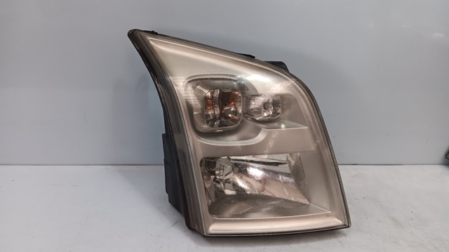 FORD 6C1113W029DD Фара правая в наличии Черновцы