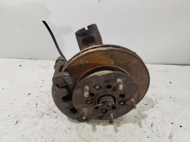 FORD 6C113K186AC Цапфа передняя левая в наличии Ужгород