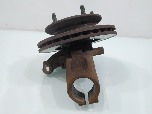 6C113K186AC FORD Цапфа передняя левая купить в Черкассы