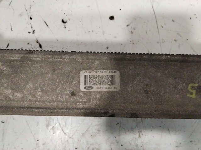 FORD 6C119L440AC Радиатор интеркуллера в наличии Николаев