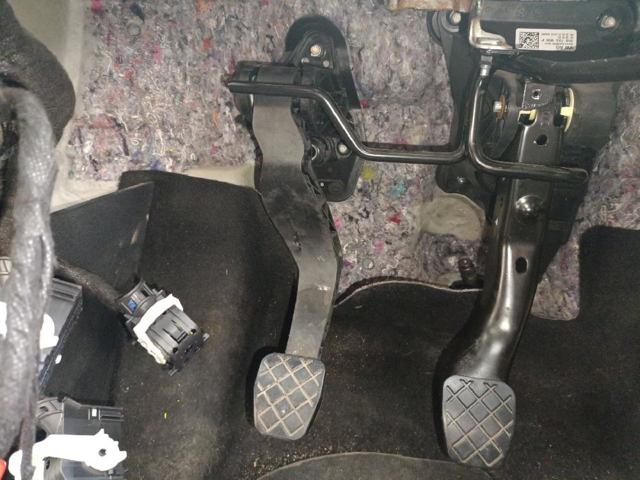 VAG 6C1721321A Педаль сцепления в наличии Тернополь