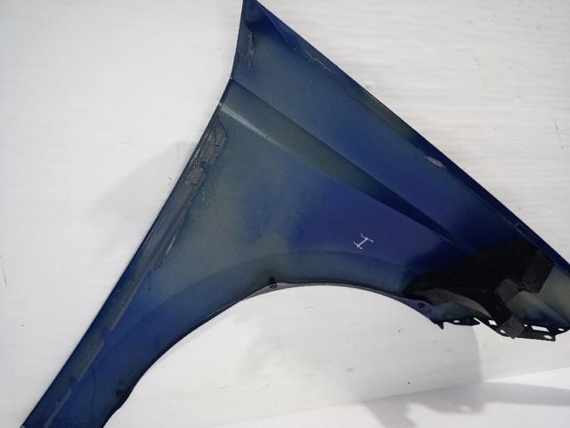 Pára-lama dianteiro esquerdo 6F0821105B VAG