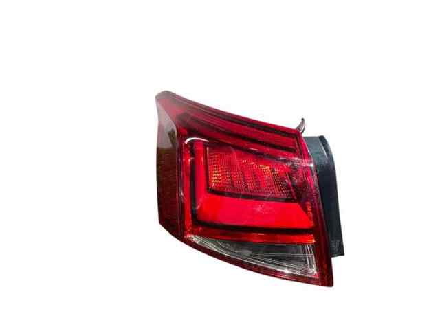 Lanterna traseira esquerda externa 6F9945207B VAG/Seat