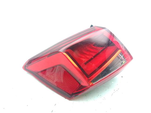 Lanterna traseira esquerda externa 6F9945207B VAG/Seat