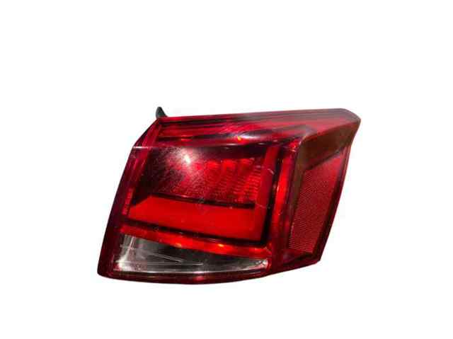 Lanterna traseira direita externa 6F9945208B VAG/Seat