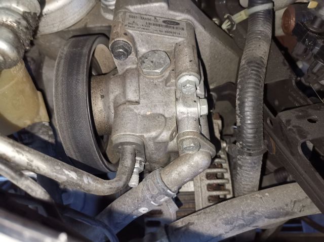 FORD 6G913A696CD Насос ГУР в наличии Тернополь