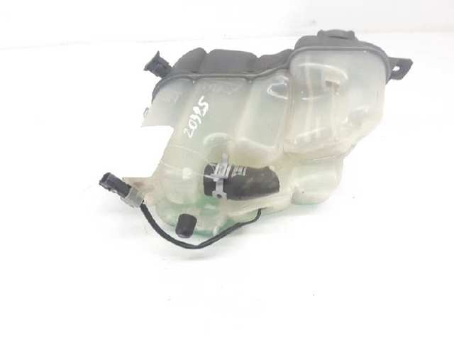 6G918K218CD VOLVO Бачок системы охлаждения расширительный купить в Тернополь