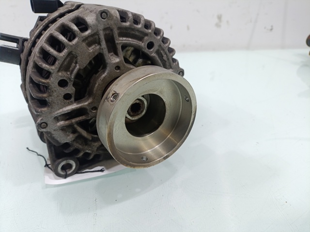 6G9N10300UD FORD Генератор купить в Винница