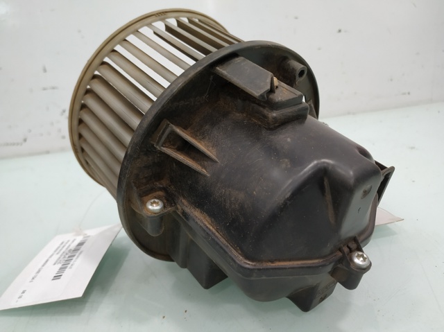 6G9N18D413BA LAND ROVER купить в Харьков