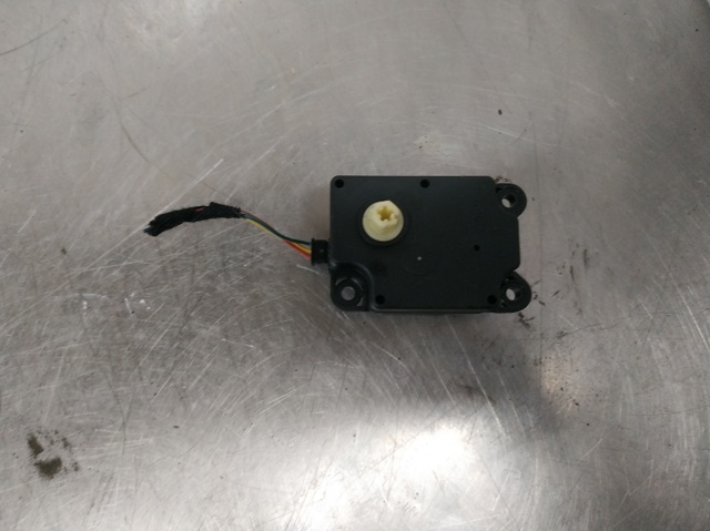 6G9N19E616BB LAND ROVER купить в Тернополь