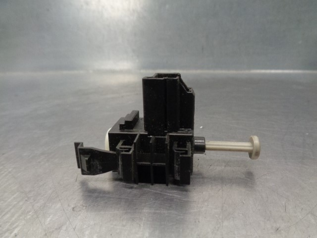 6G9T11A152AA Датчик включения сцепления  купить Киев