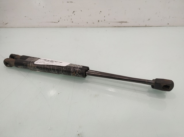 6H5216C826BD LAND ROVER Амортизатор капота купить в Львов