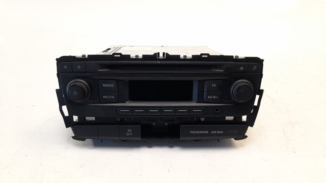 Sistema de Rádio Áudio / CD para Seat Ibiza III 1.4 16V CBZA 6J0035156