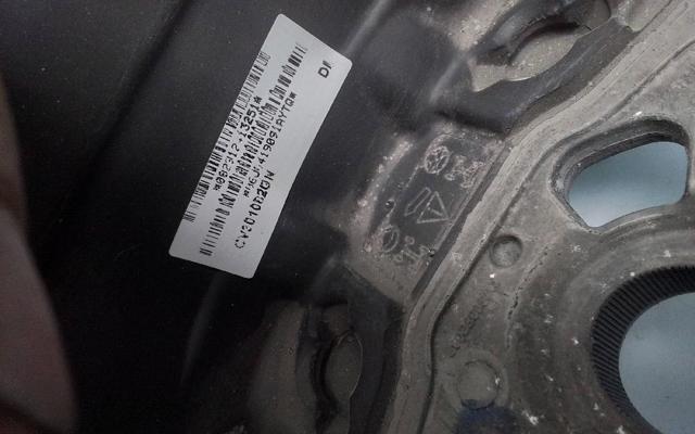 VAG 6J0419091A Руль в наличии Запорожье