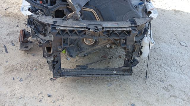 VAG 6J0805588 Рамка радиатора в наличии Ужгород
