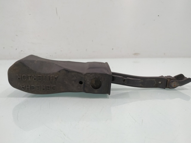 VAG 6J0837249D Ограничитель двери в наличии Житомир
