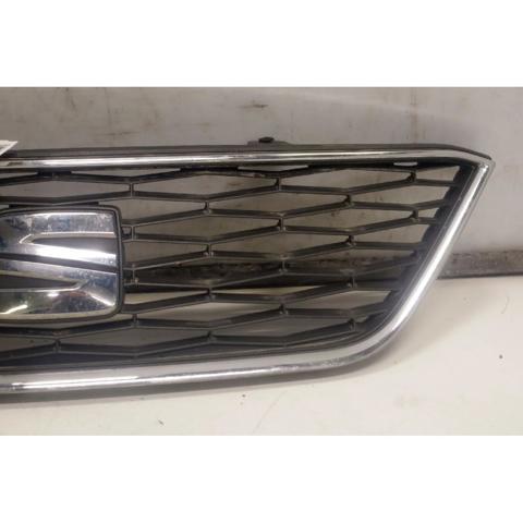 VAG 6J0853654G Решетка радиатора в наличии Ровно
