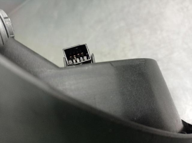 VAG 6J0857522H Зеркальный элемент зеркала заднего вида правого в наличии Каменское