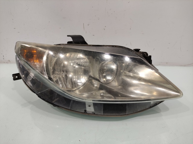 VAG 6J1941006D Правая фара в наличии Черкассы