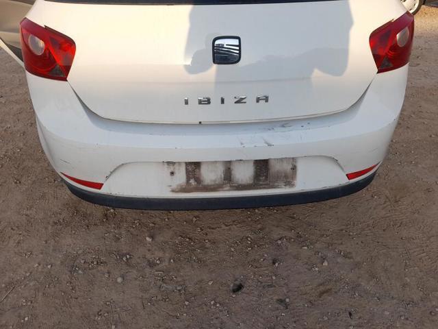 Pára-choque traseiro 6J4807421 VAG