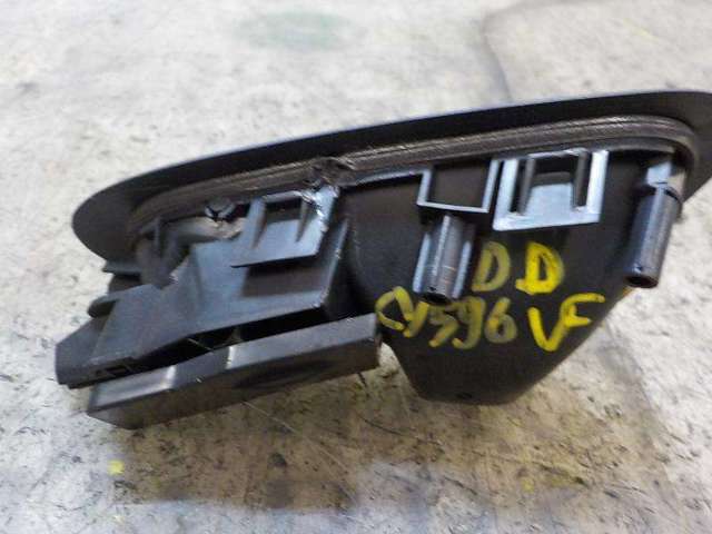 VAG 6J4839114D2ZZ Ручка двери задней внутренняя правая в наличии Сумы