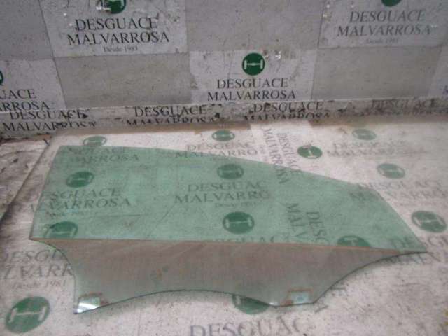 6J4845202 VAG Стекло двери передней правой купить в Львов