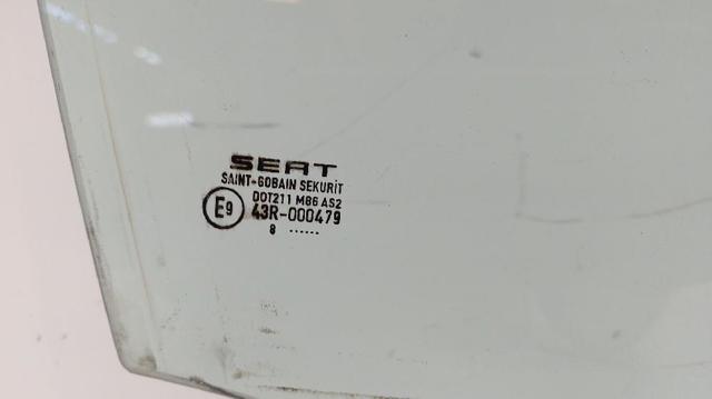 VAG 6J4845202 Стекло двери передней правой в наличии Запорожье