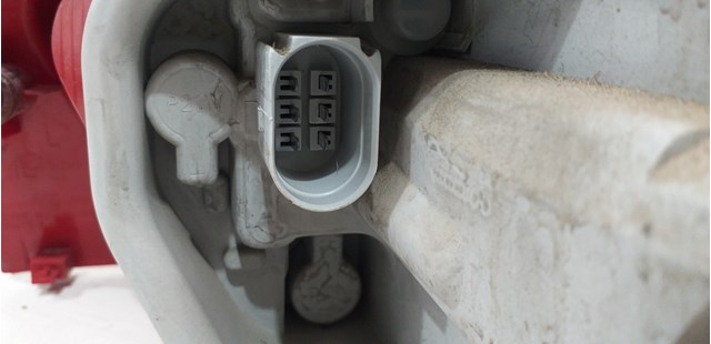 VAG 6J4945095 Фонарь задний левый в наличии Винница