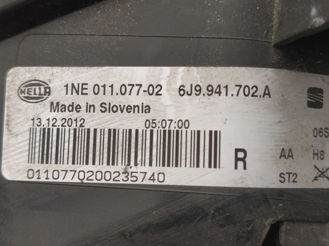 VAG 6J9941702A Фара противотуманная правая в наличии Николаев