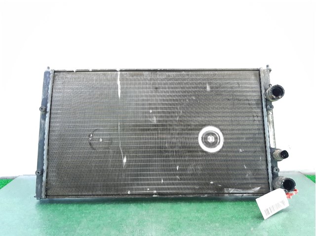 Radiador de água para seat ibiza ii 1.4 i aex 6K0121253S