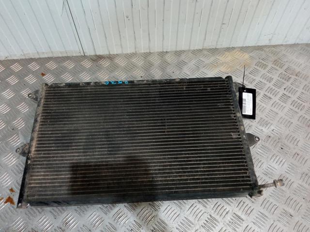 Condensador de ar condicionado / radiador para assento Córdoba 1.9 D 1Y 6K0820413B