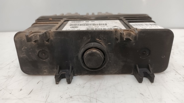 VAG 6K0906030D в наличии Украина