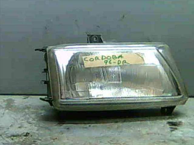 6K1941016L VAG Правая фара купить в Чернигов