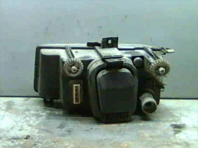 VAG 6K1941016L Фара правая в наличии Черновцы