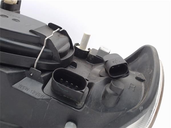 VAG 6K1941029C Левая фара в наличии Николаев