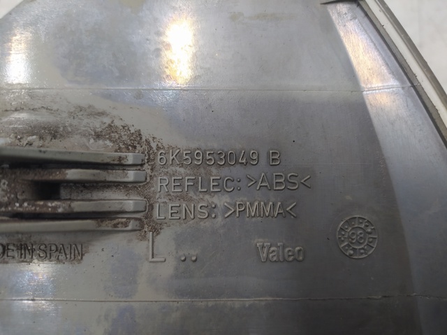 6K5953049B VAG Поворотник левый купить в Николаев