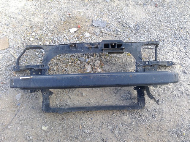 6L0805588A Рамка радиатора купить Ровно