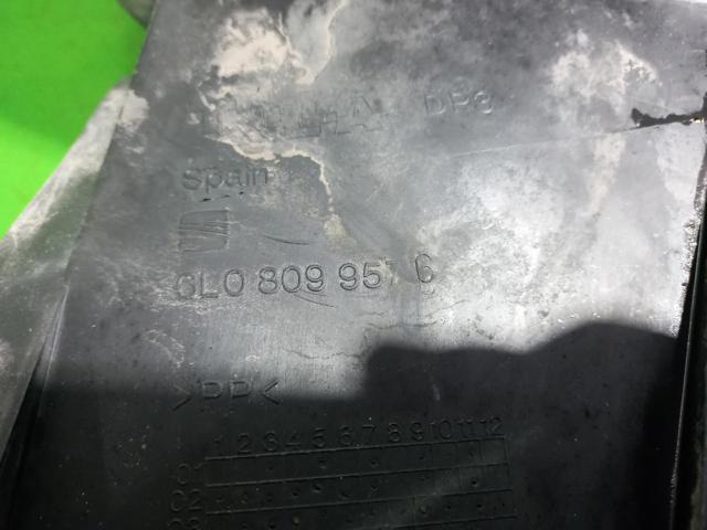 6L0809957 Подкрылок крыла переднего левый купить Сумы