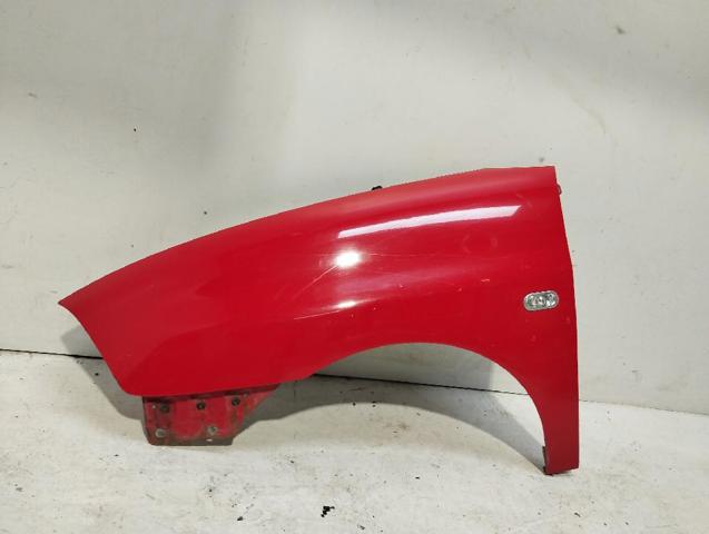 Pára-lama dianteiro esquerdo 6L0821021C VAG