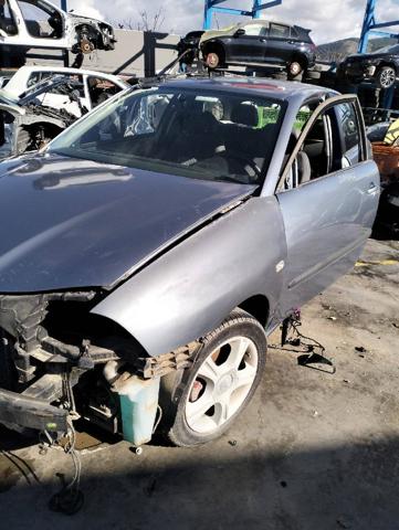 Pára-lama dianteiro esquerdo 6L0821021C VAG