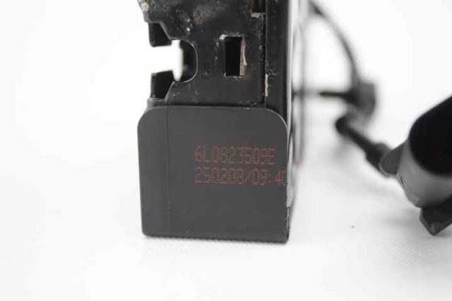 6L0823509E VAG Замок капота купить в Винница