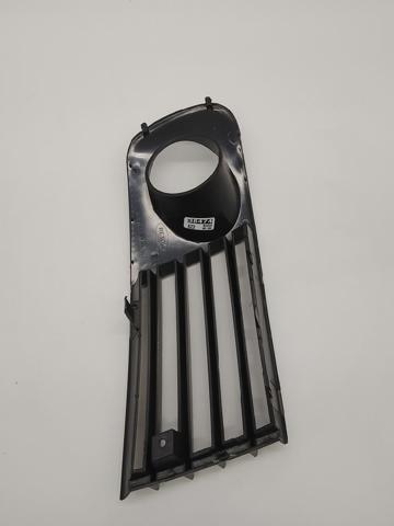6L0853665L9B9 VAG Заглушка (решетка) противотуманных фар бампера переднего левая купить в Львов