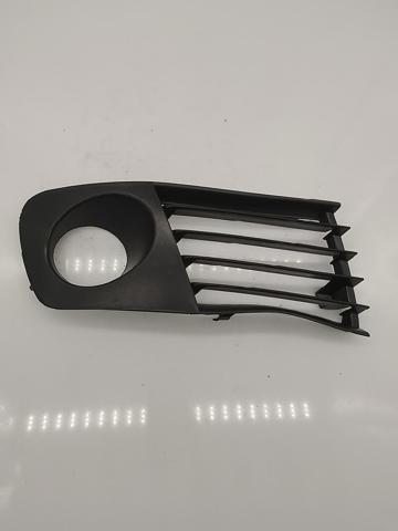 6L0853666L9B9 VAG Заглушка (решетка) противотуманных фар бампера переднего правая купить в Черновцы