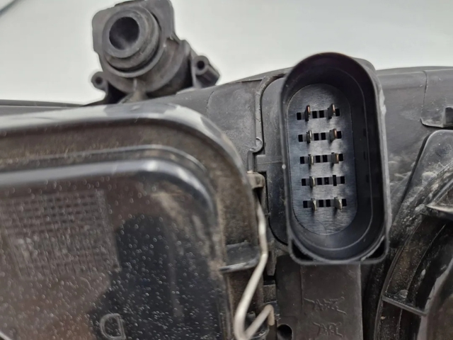 6L1941006M VAG Правая фара купить в Харьков