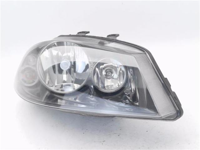 VAG 6L1941752B Правая фара в наличии Черкассы