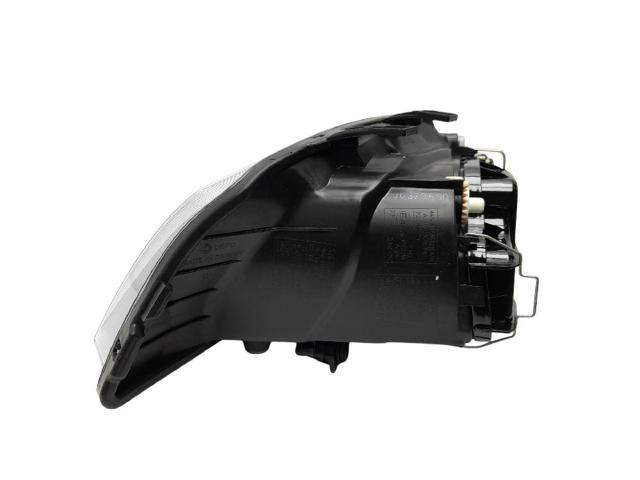 VAG 6L1941752B Фара правая в наличии Чернигов